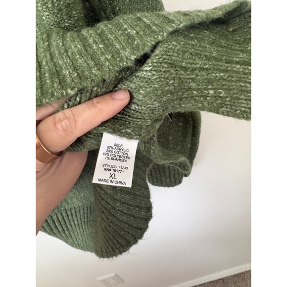 Olivia Grey Green Sweater – Women's XL – NWT - Picture 4 of 5